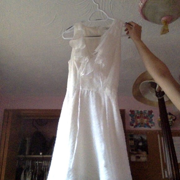 White Guess Dress - Picture 1 of 6